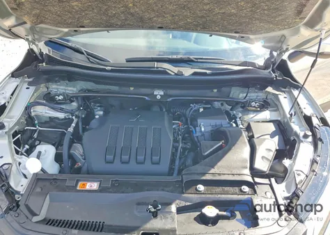 2025 Mitsubishi Eclipse Cross Se z USA, uszkodzony, nr VIN JA4ATWAA5SZ034028